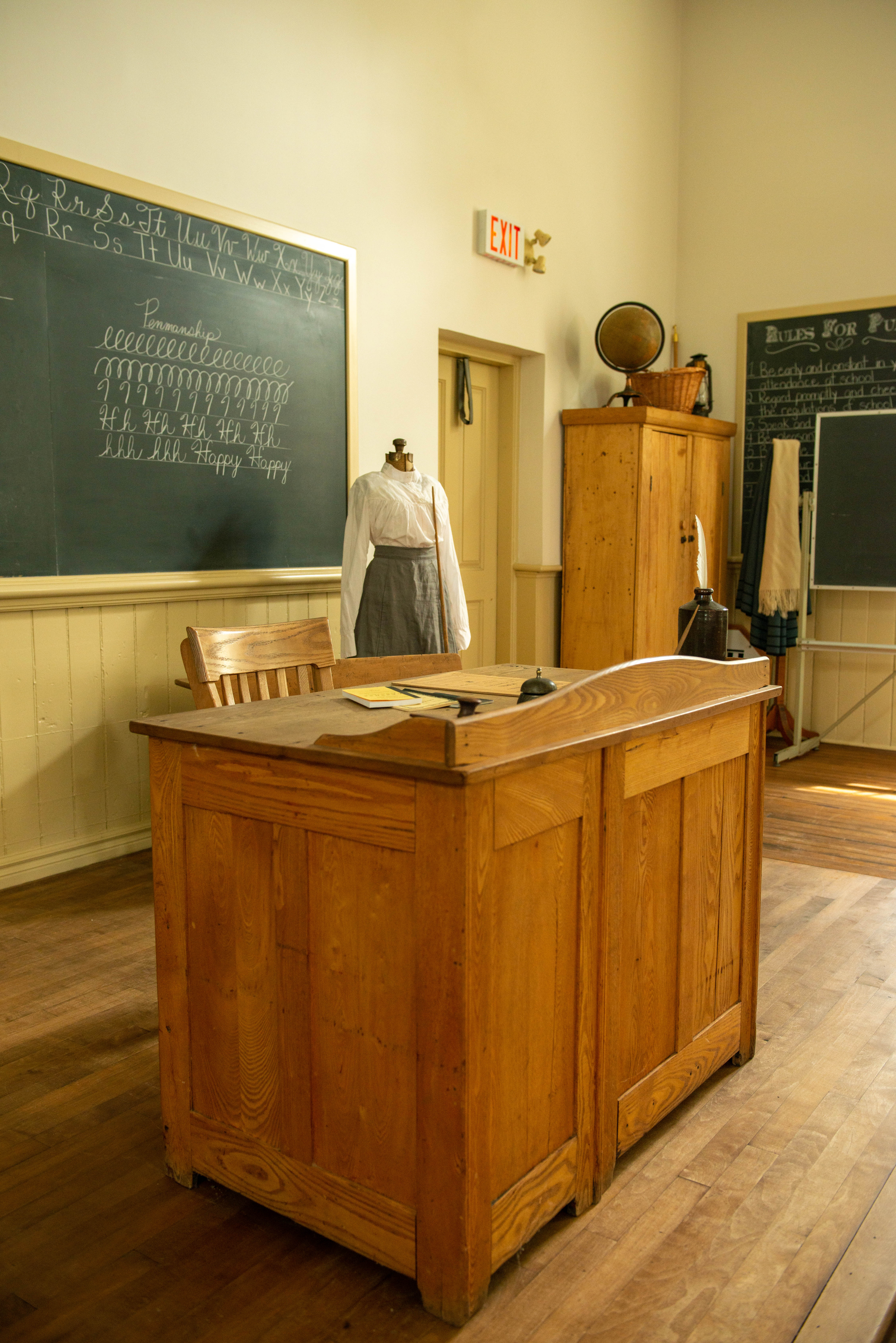 Teacher's Desk, S.S. No. 5 Markham